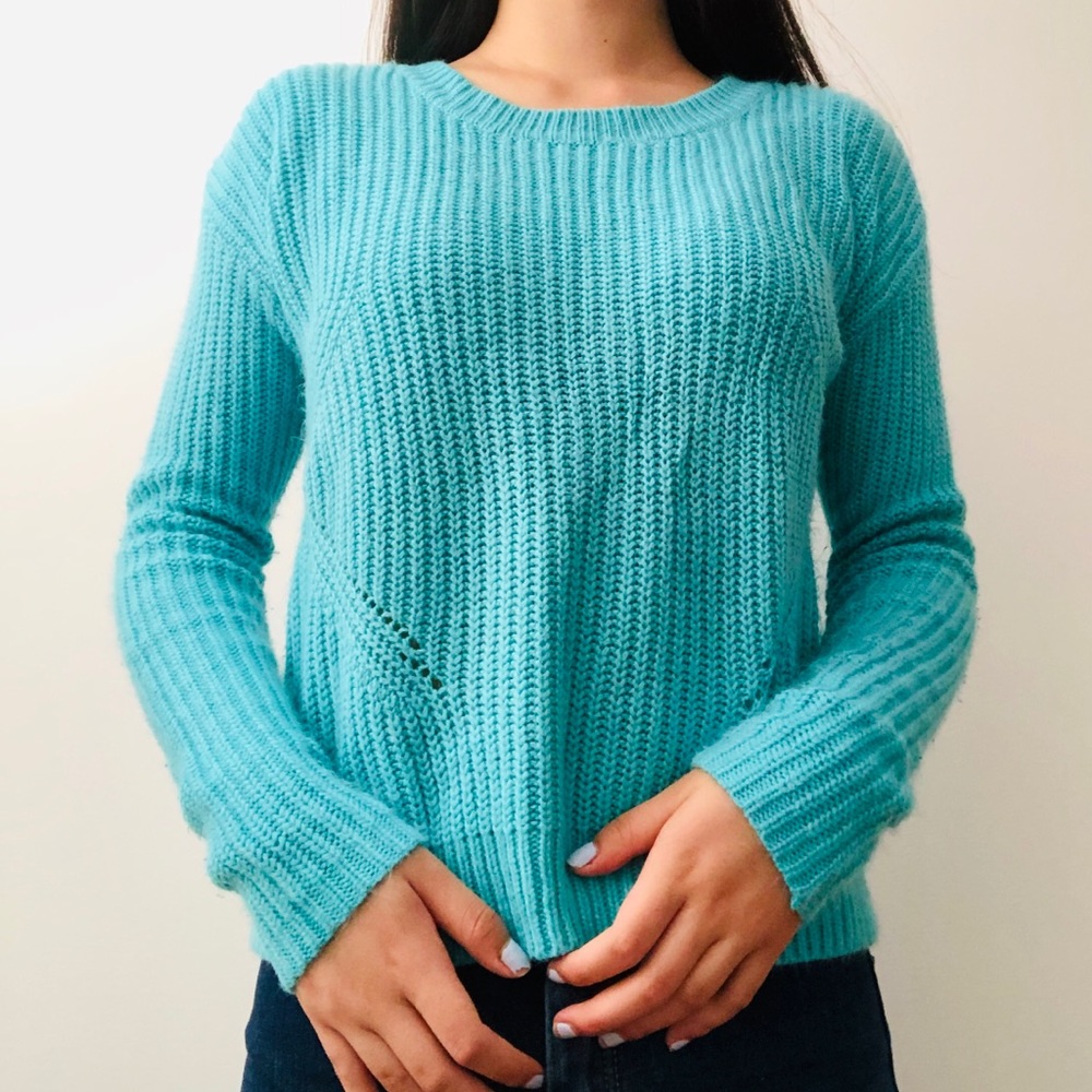 NWOT teal crewneck knit sweater